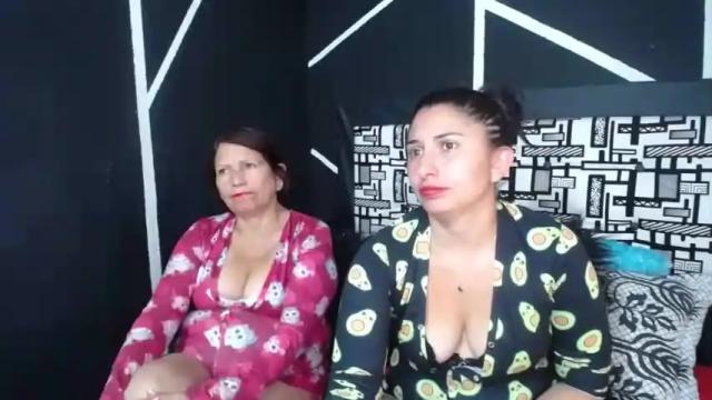 Image 11 of lesbianfunnysex Stream on Chaturbate on 17 months ago