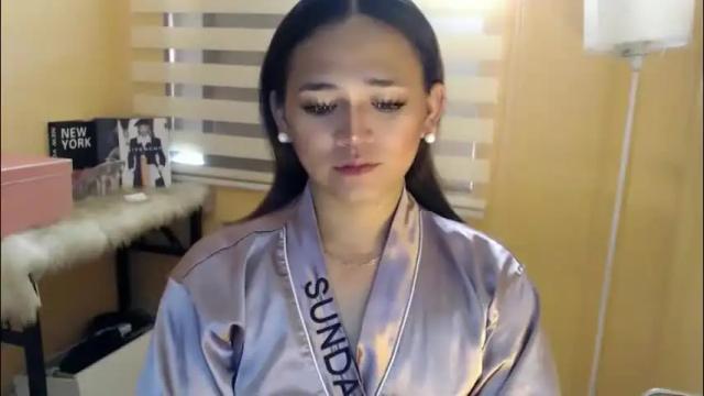 Image 2 of lesleyanderson Stream on Chaturbate on 1 month ago