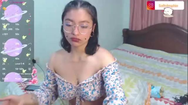 Image 6 of leslie__anderson Stream on Chaturbate on 1 month ago