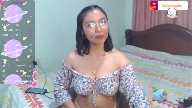 Image 8 of leslie__anderson Stream on Chaturbate on 1 month ago