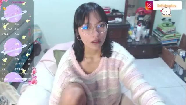 Image 10 of leslie__anderson Stream on Chaturbate on 4 months ago