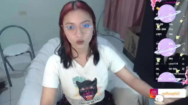Image 4 of leslie__anderson Stream on Chaturbate on 10 days ago