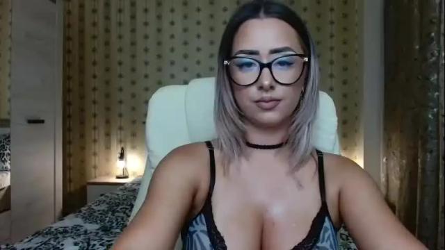 Image 3 of leslie_secret Stream on Chaturbate on 1 month ago