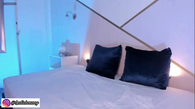Image 2 of lesliehonney1 Stream on Chaturbate on 8 days ago