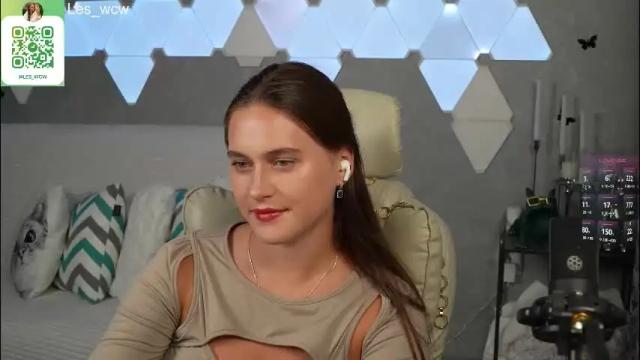 Image 6 of lesliekorfs Stream on Chaturbate on 3 months ago