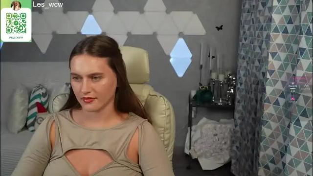 Image 10 of lesliekorfs Stream on Chaturbate on 2 months ago