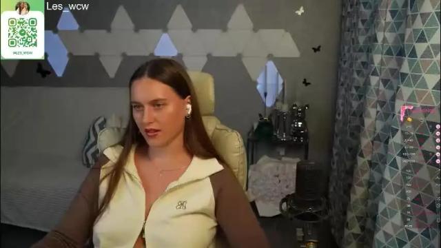 Image 8 of lesliekorfs Stream on Chaturbate on 1 month ago