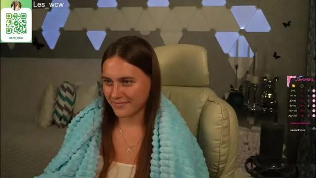 Image 10 of lesliekorfs Stream on Chaturbate on 1 month ago