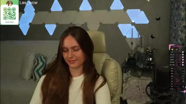 Image 2 of lesliekorfs Stream on Chaturbate on 1 month ago