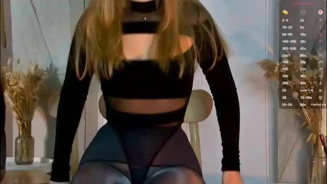 Image 12 of lesliemines Stream on Chaturbate on 1 month ago