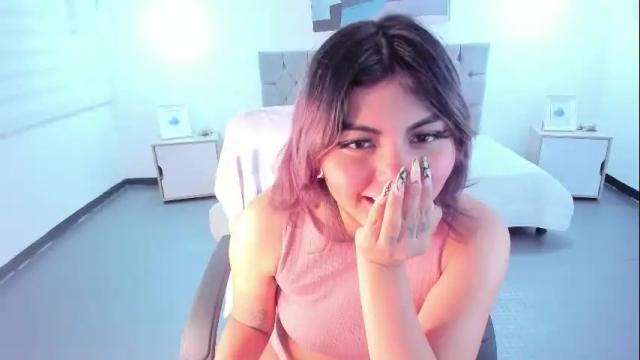 Image 3 of lesliemoon_ Stream on Chaturbate on 1 month ago