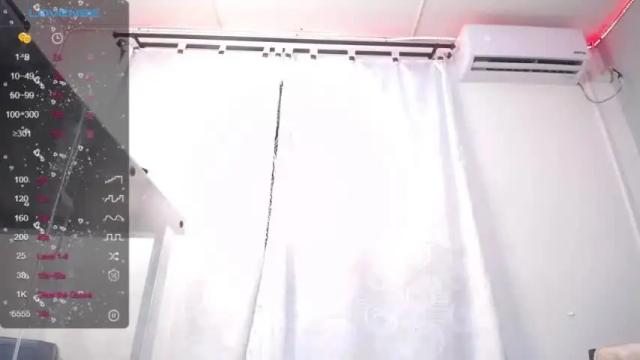 Image 3 of lesly_martinez Stream on Chaturbate on 16 months ago
