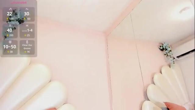 Image 3 of lesly_parker_ Stream on Chaturbate on 1 month ago