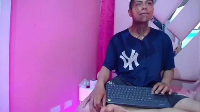 Thumbnail 3, lesly_sweet52's Stream at Chaturbate, 19 months ago