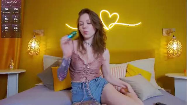 Image 3 of lessysweety Stream on Chaturbate on 1 month ago