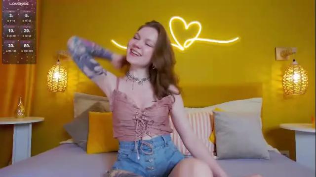 Image 7 of lessysweety Stream on Chaturbate on 1 month ago