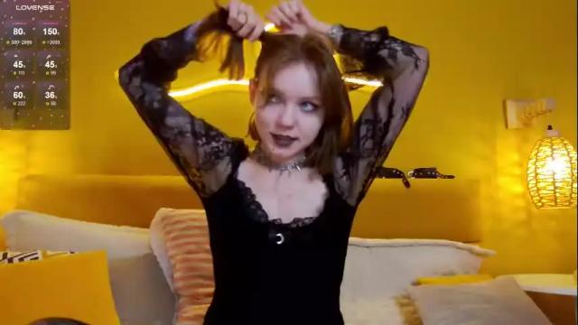Image 3 of lessysweety Stream on Chaturbate on 7 days ago