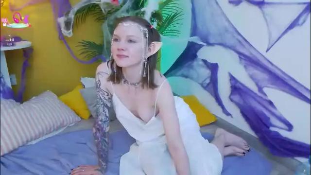 Image 6 of lessysweety Stream on Chaturbate on 4 days ago