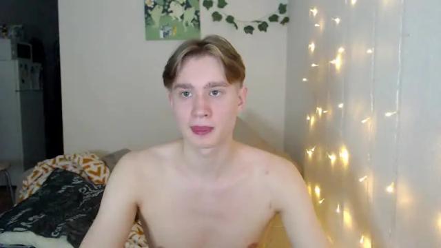 Thumbnail 2, lessyxjhony's Stream at Chaturbate, 12 months ago