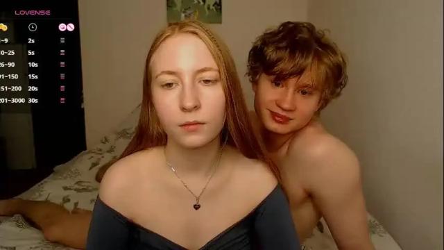 Image 7 of lessyxjhony Stream on Chaturbate on 1 month ago