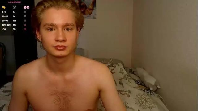 Image 3 of lessyxjhony Stream on Chaturbate on 2 days ago