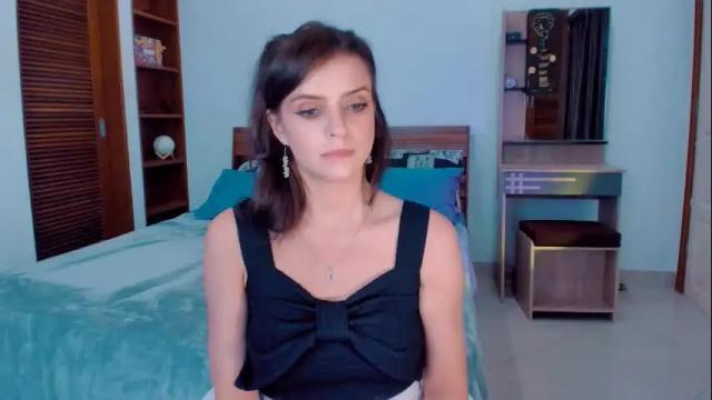 Image 4 of lesya_krutalevich Stream on Chaturbate on 1 month ago