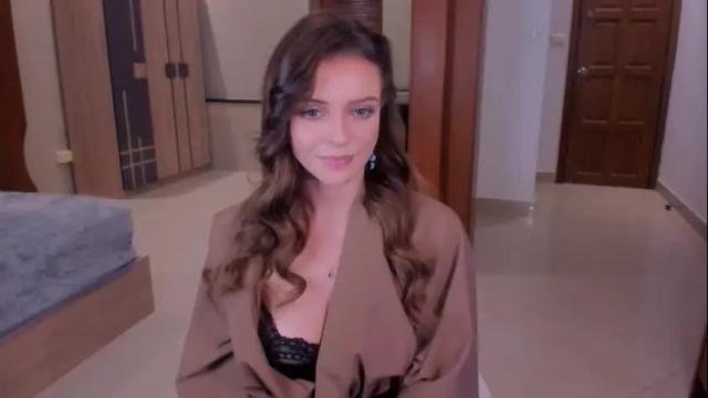 Image 3 of lesya_krutalevich Stream on Chaturbate on 1 month ago