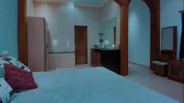 Image 12 of lesya_krutalevich Stream on Chaturbate on 21 days ago