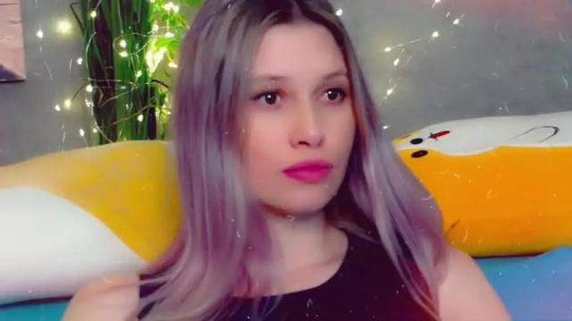 Image 7 of let_me_love_ Stream on Chaturbate on 13 months ago