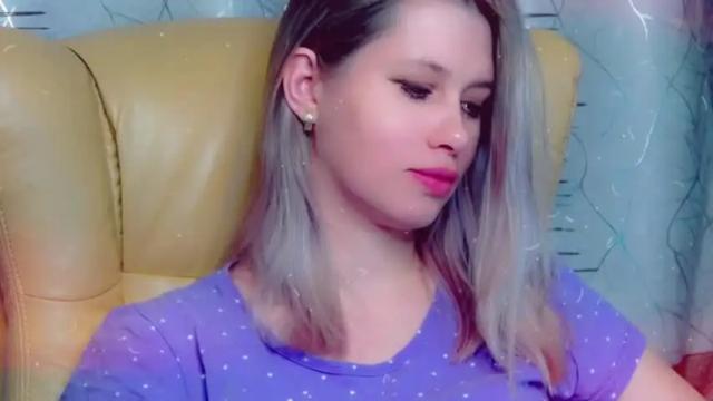 Image 11 of let_me_love_ Stream on Chaturbate on 15 months ago