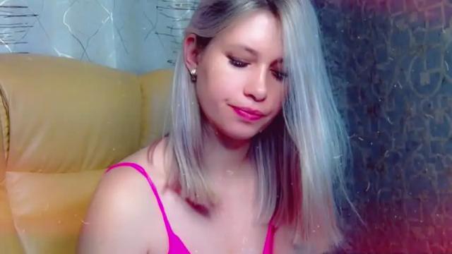 Image 11 of let_me_love_ Stream on Chaturbate on 13 months ago