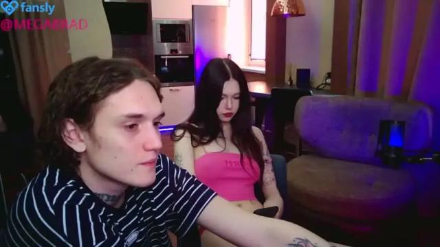 Image 10 of let_me_seee Stream on Chaturbate on 14 months ago