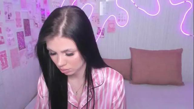 Image 10 of let_me_seee Stream on Chaturbate on 1 month ago