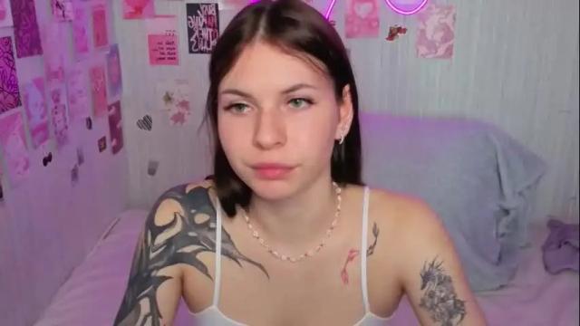Image 11 of let_me_seee Stream on Chaturbate on 2 days ago