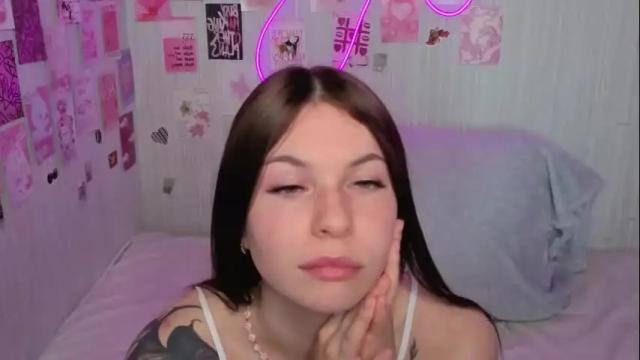 Image 6 of let_me_seee Stream on Chaturbate on 2 days ago