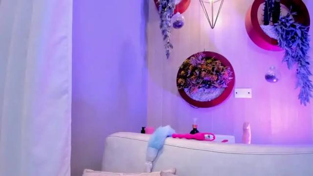 Image 7 of leticiavega Stream on Chaturbate on 20 months ago