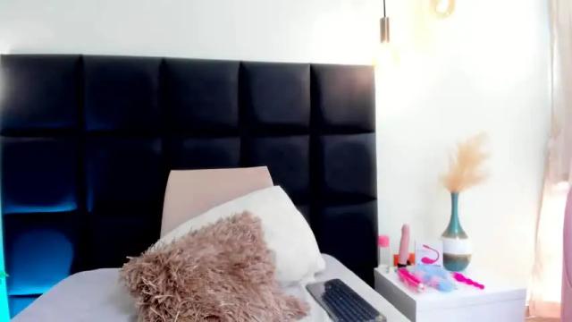 Image 11 of leticiavega Stream on Chaturbate on 20 months ago