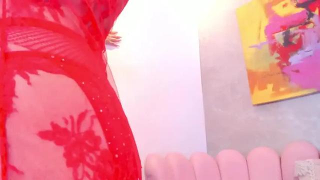 Image 7 of leticiavega Stream on Chaturbate on 19 months ago