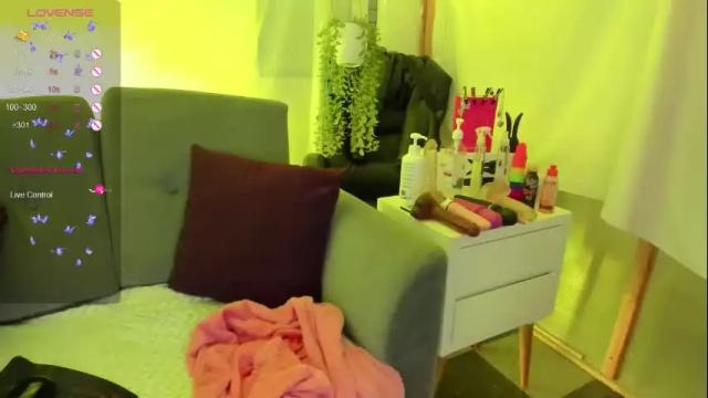 Image 2 of letiziia_sky Stream on Chaturbate on 9 days ago