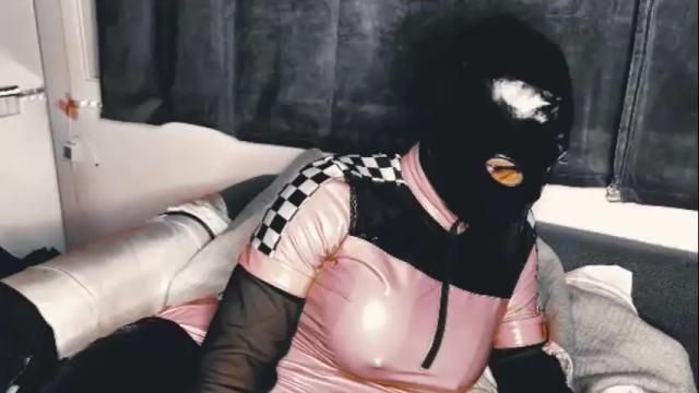 Image 11 of letsdoitbabez Stream on Chaturbate on 26 days ago