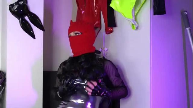 Image 2 of letsdoitbabez Stream on Chaturbate on 8 days ago