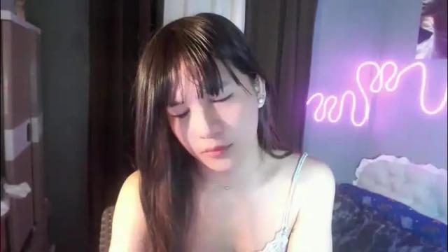 Image 4 of letsplaybaby_ Stream on Chaturbate on 2 months ago