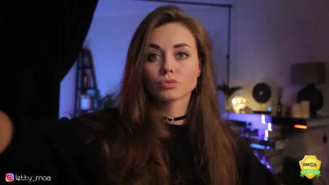 Image 2 of lettymoa Stream on Chaturbate on 13 months ago