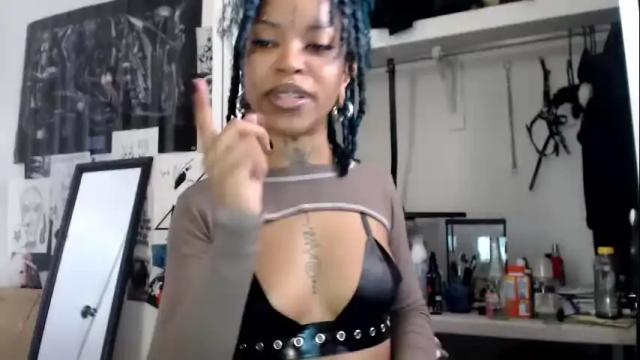 Image 10 of levanalenoir Stream on Chaturbate on 18 months ago