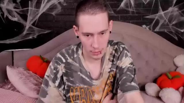 Image 10 of lex_davidson Stream on Chaturbate on 18 months ago