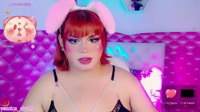 Image 2 of lexa__fox Stream on Chaturbate on 14 months ago