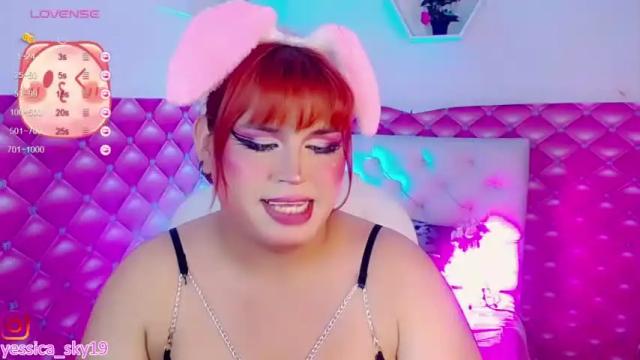 Image 8 of lexa__fox Stream on Chaturbate on 14 months ago