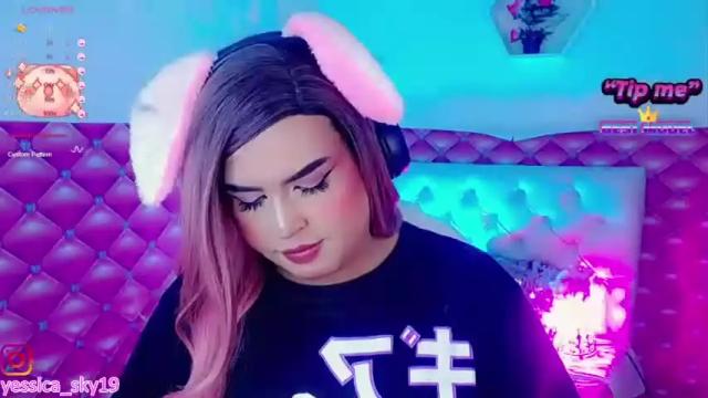 Image 8 of lexa__fox Stream on Chaturbate on 17 months ago