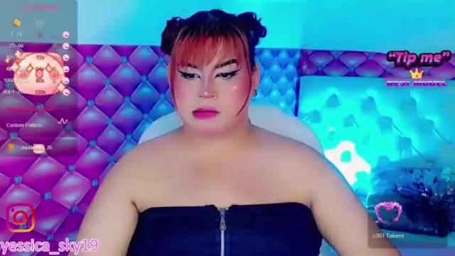 Image 12 of lexa__fox Stream on Chaturbate on 17 months ago