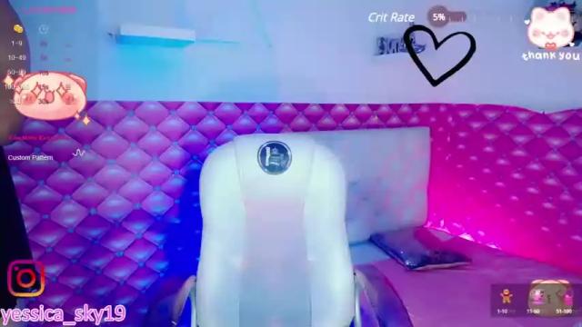Image 4 of lexa__fox Stream on Chaturbate on 16 months ago